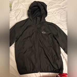 Quiksilver hooded windbreaker kids small